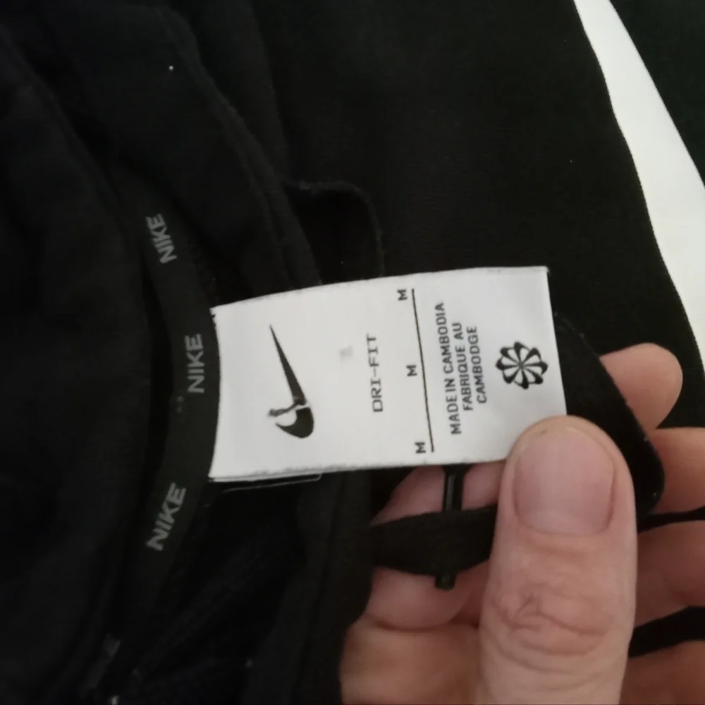 Nike therma swoosh training Dri-Fit hoodie